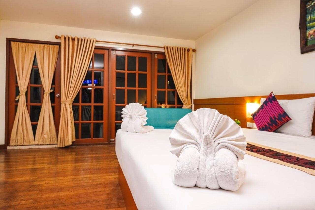 Neptuna Hotel Patong Kültér fotó