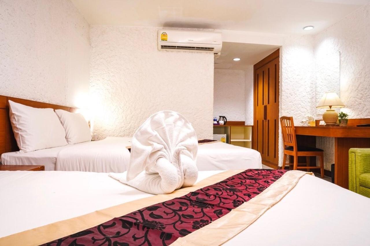 Neptuna Hotel Patong Kültér fotó
