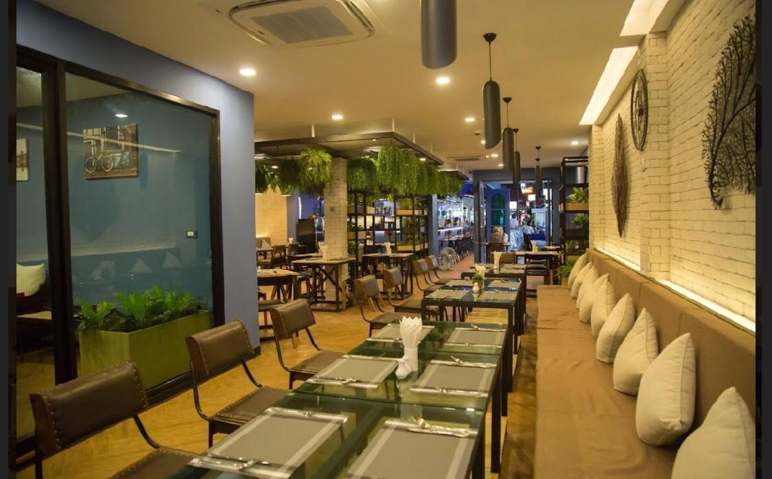 Neptuna Hotel Patong Kültér fotó